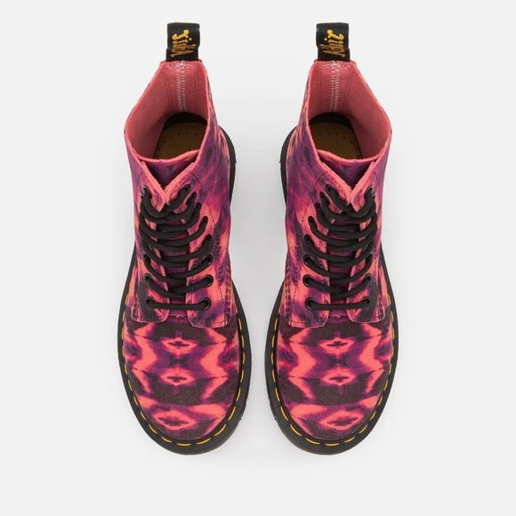 🌈 SOLD Amazing colorful suede Dr Martens - Picture 4 of 12